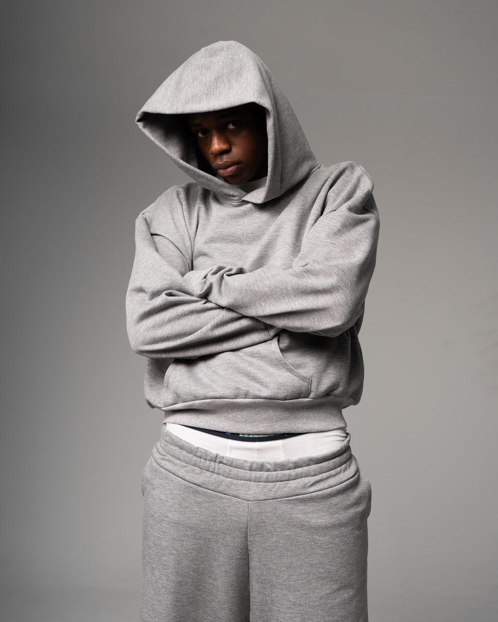 Hoodie cinza com capuz