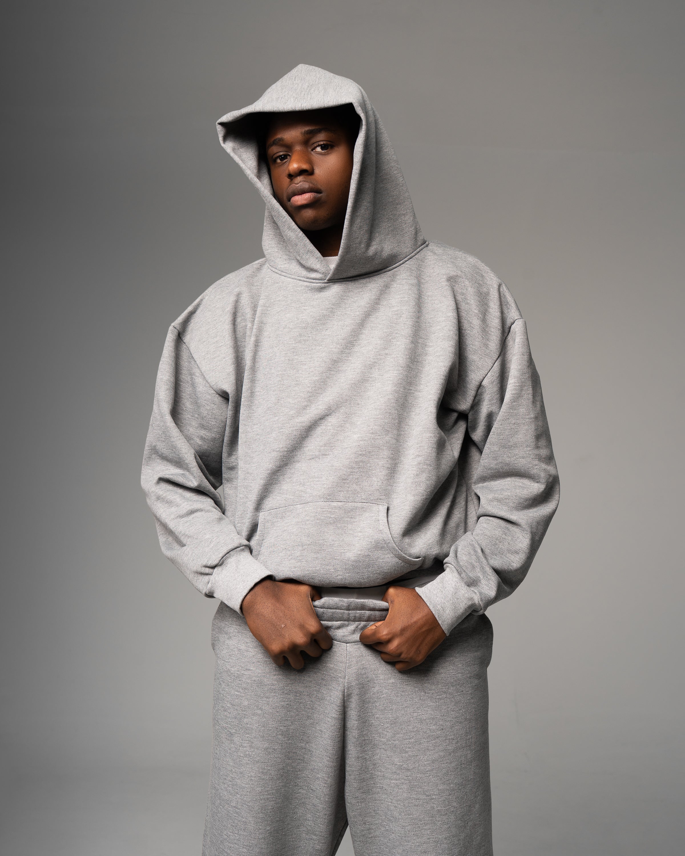Hoodie cinza com capuz